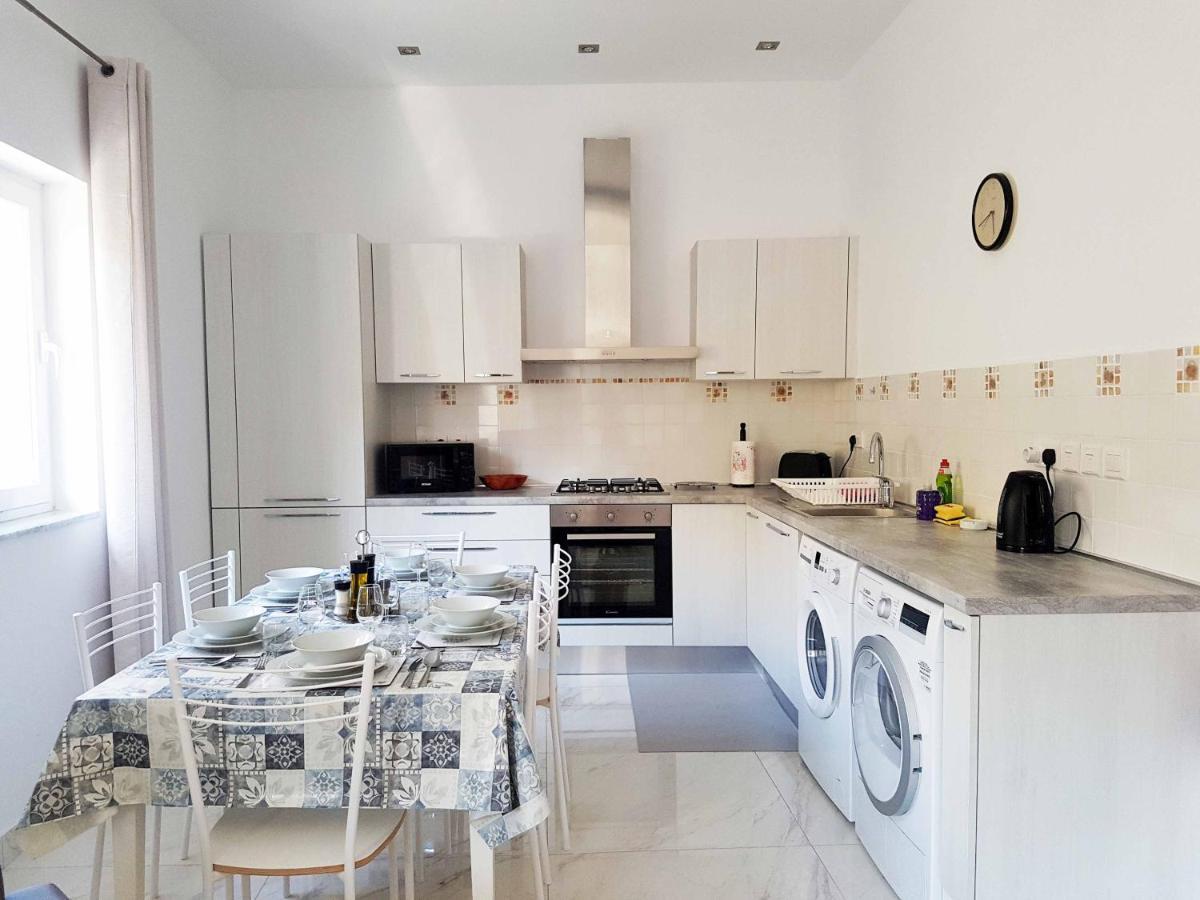 Saint Julian's Ac1- Prime Location 3 Bedroom Apt In St.Julian'S מראה חיצוני תמונה